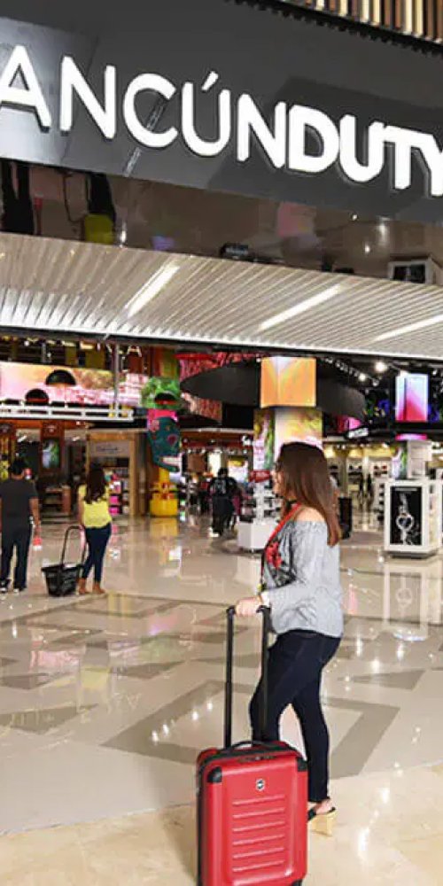 Hotel shuttle bus near Cancún Airport