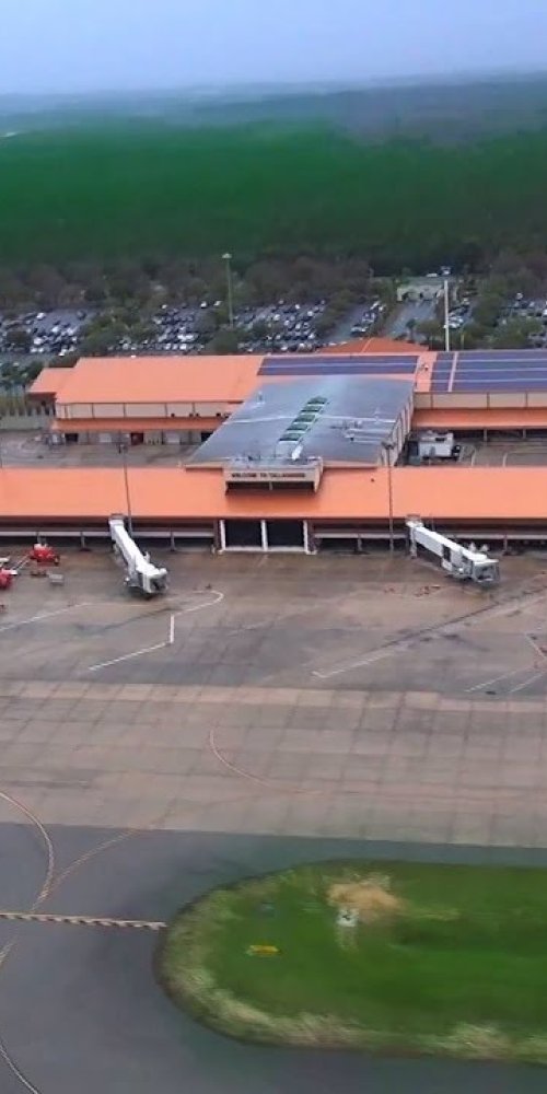 Tallahassee Regional Airport shuttle service and hotel location