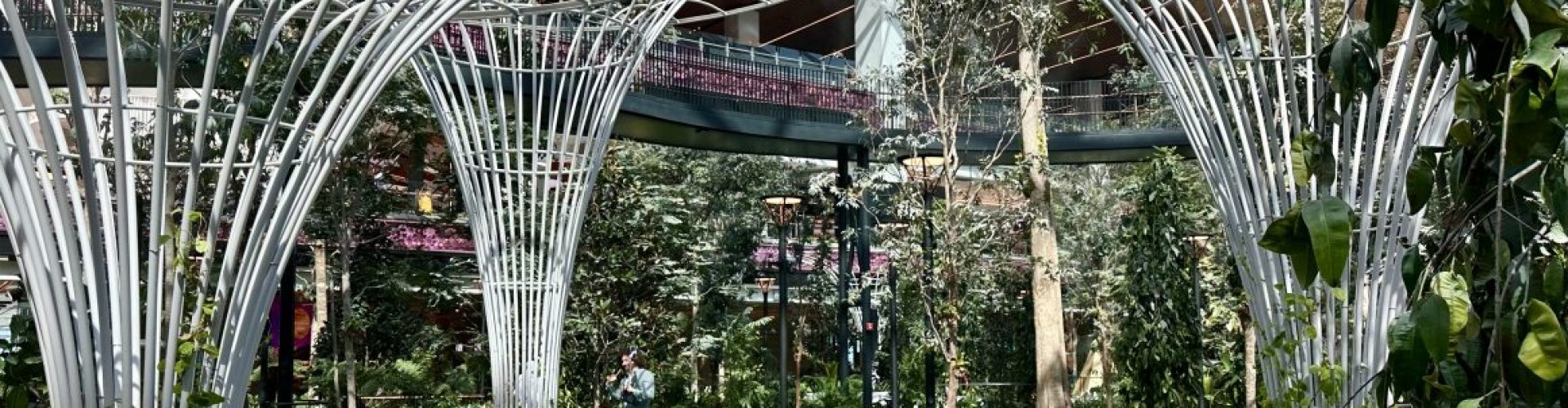 Relaxing hotel near Doha Intl Airport, QA